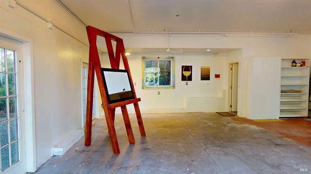 380-378 Bohemian Hwy, Freestone, CA 95472