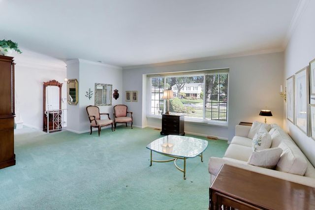 707 E Monterey Road, Palatine, IL 60074