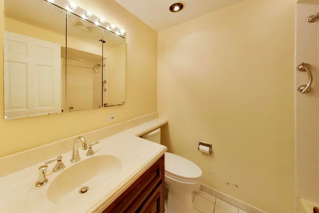707 E Monterey Road, Palatine, IL 60074