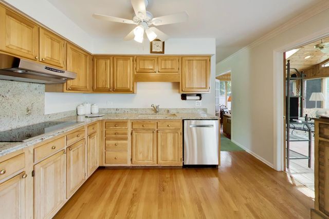 707 E Monterey Road, Palatine, IL 60074