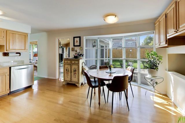 707 E Monterey Road, Palatine, IL 60074