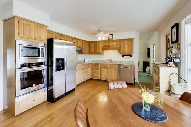 707 E Monterey Road, Palatine, IL 60074