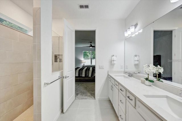 2824 QUAIL CREST COURT, Valrico, FL 33594