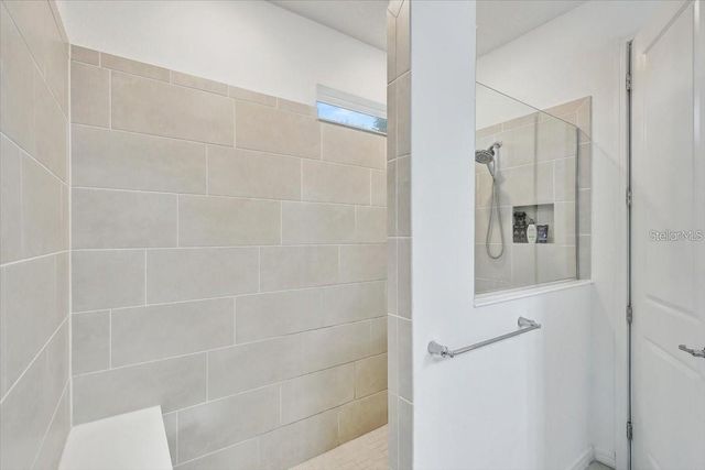 2824 QUAIL CREST COURT, Valrico, FL 33594