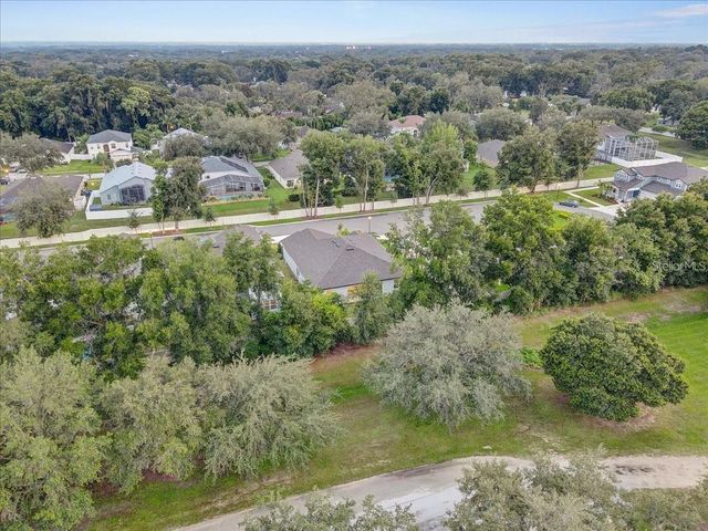 2824 QUAIL CREST COURT, Valrico, FL 33594