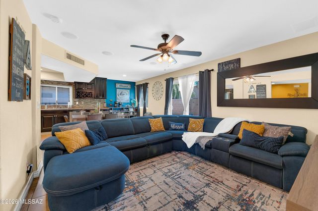 7159 W Maple Ridge Drive, Tucson, AZ 85743