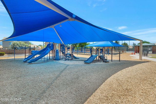 7159 W Maple Ridge Drive, Tucson, AZ 85743