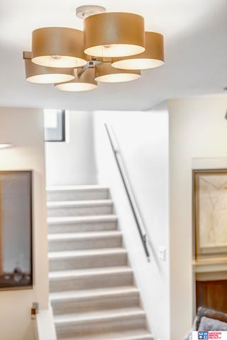 8440 Birkett Place, Lincoln, NE 68526