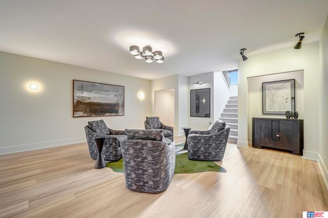 8440 Birkett Place, Lincoln, NE 68526