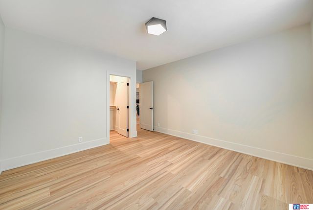 8440 Birkett Place, Lincoln, NE 68526