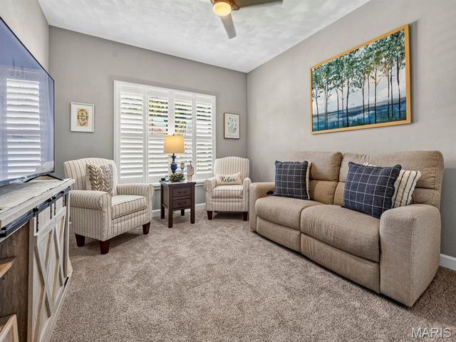 2020 Ravenel, Swansea, IL 62226
