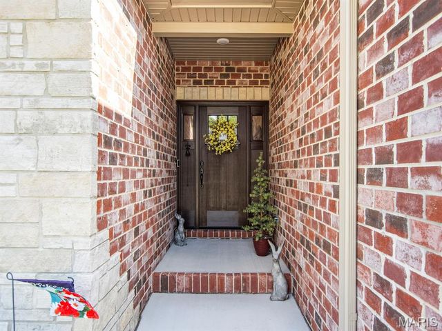 2020 Ravenel, Swansea, IL 62226