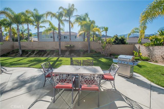 3354 Rural Circle, Corona, CA 92882