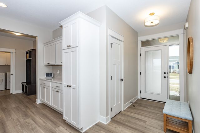 1809 Strauss Avenue, Adel, IA 50003