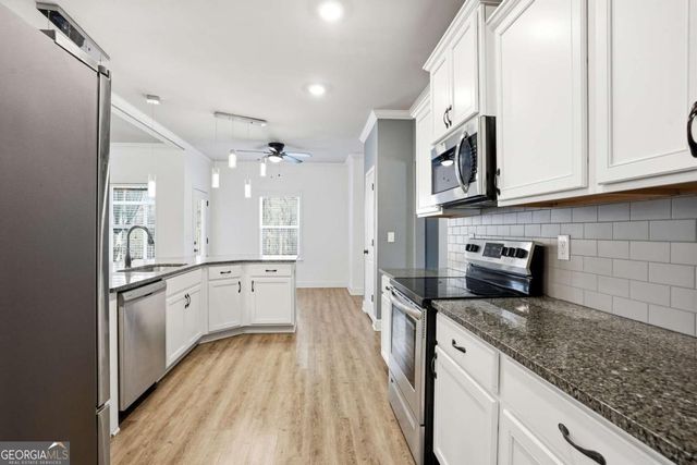 95 Hawthorn Lane, Covington, GA 30014