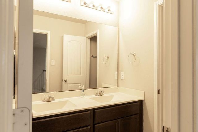 1618 City Nights Way, Houston, TX 77047