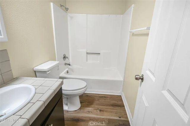31720 96th Street East, Littlerock, CA 93543