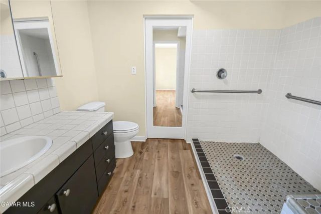 31720 96th Street East, Littlerock, CA 93543