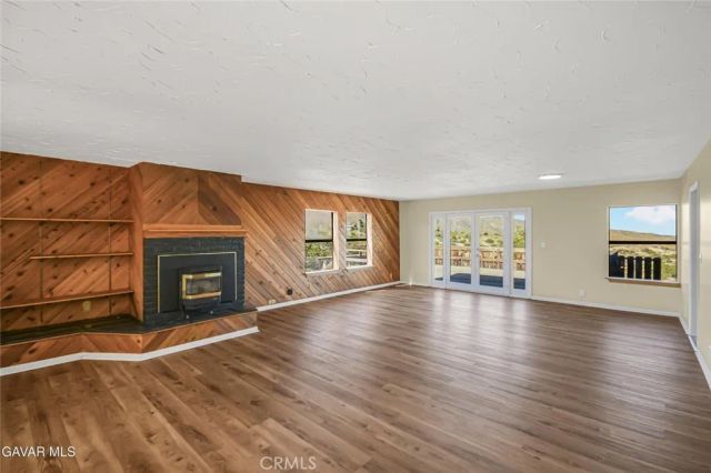 31720 96th Street East, Littlerock, CA 93543