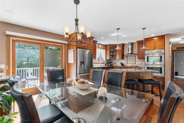 15 Clay Lane, Westerly, RI 02891
