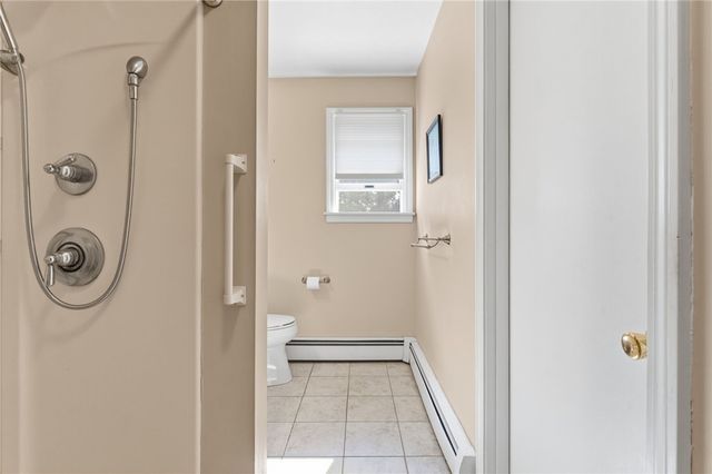 15 Clay Lane, Westerly, RI 02891