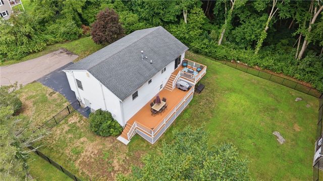 15 Clay Lane, Westerly, RI 02891