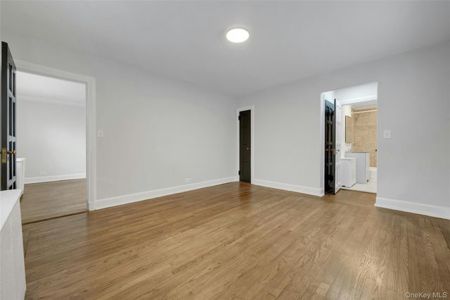 64 Kensington Road 1A, Bronxville, NY 10708