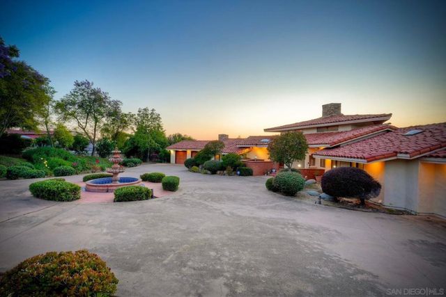 30458 Cool Valley Highlands Road, Valley Center, CA 92082
