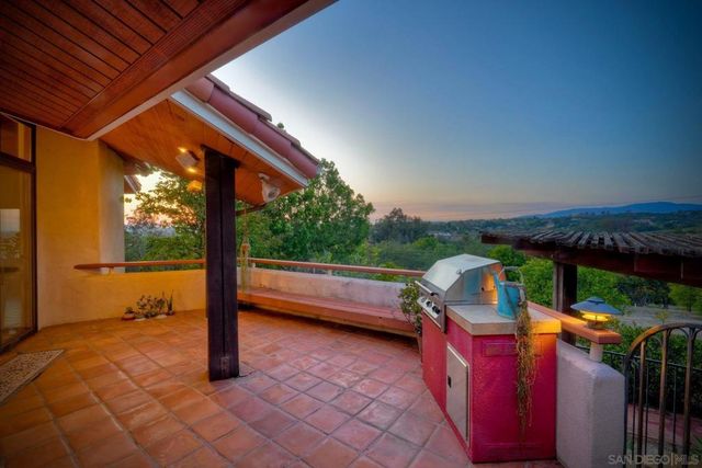 30458 Cool Valley Highlands Road, Valley Center, CA 92082