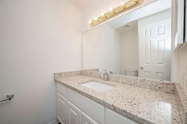 2400 N Braeswood Boulevard 106, Houston, TX 77030
