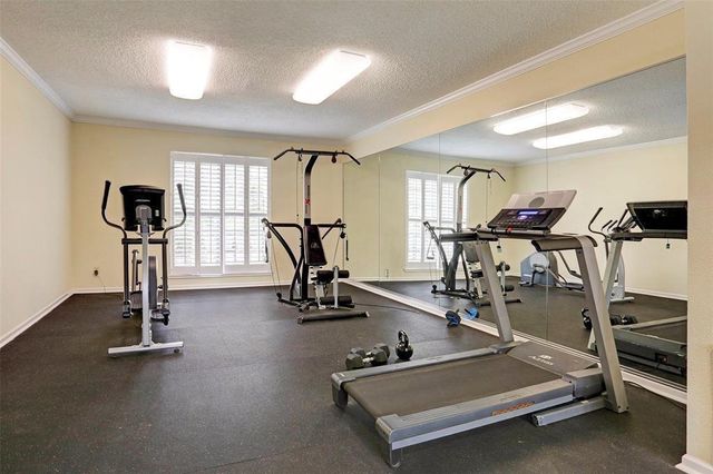 2400 N Braeswood Boulevard 106, Houston, TX 77030