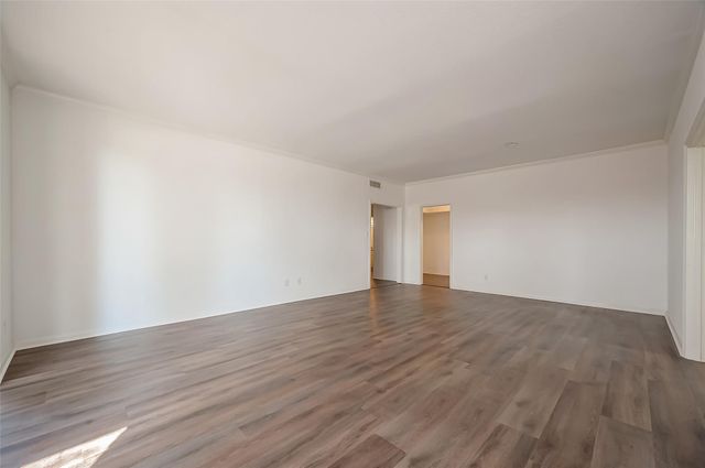 2400 N Braeswood Boulevard 106, Houston, TX 77030