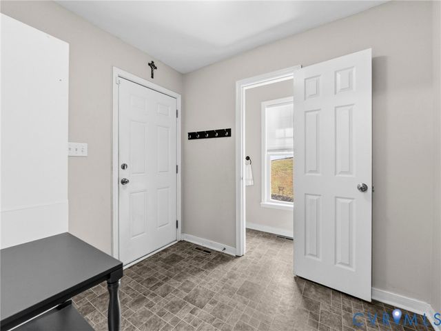 15831 Haggis Dr, Chesterfield, VA 23838