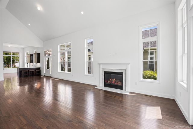 341 Aliana Avenue, Yaphank, NY 11980