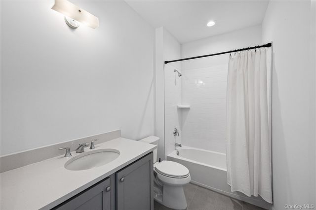 341 Aliana Avenue, Yaphank, NY 11980