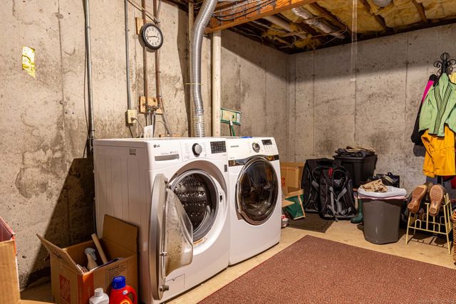 76 Silo Way 76, Bloomfield, CT 06002