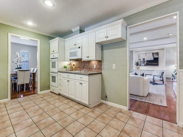 12123 Landlock Drive, Dallas, TX 75218