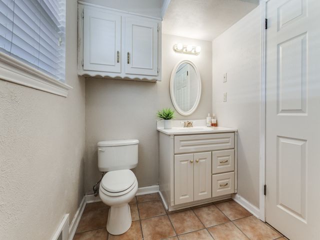 12123 Landlock Drive, Dallas, TX 75218