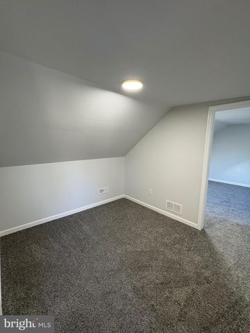 4 W LAKESHORE DR, Browns Mills, NJ 08015