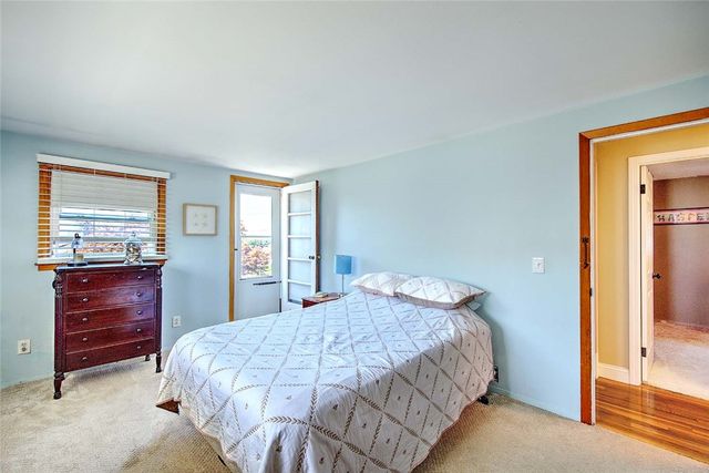 62 Meadowcrest Drive, Cumberland, RI 02864