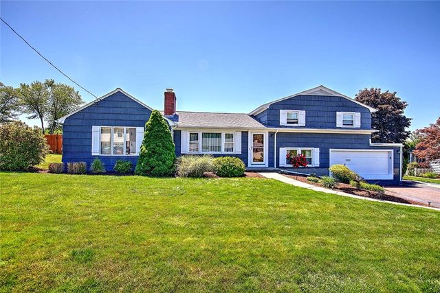 62 Meadowcrest Drive, Cumberland, RI 02864