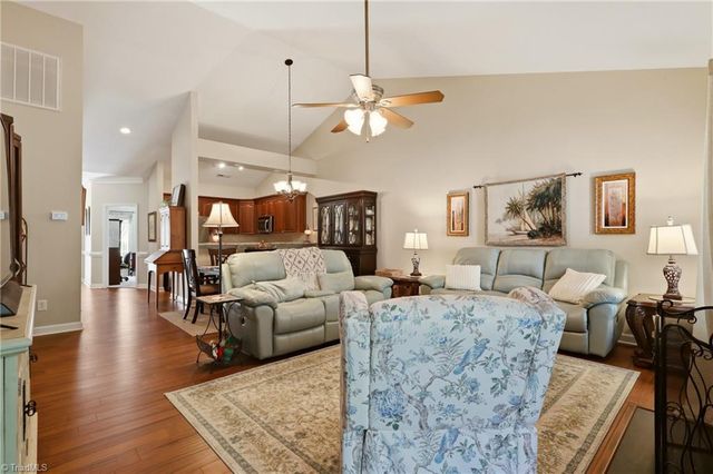400 Dornoch Drive, Winston-salem, NC 27107