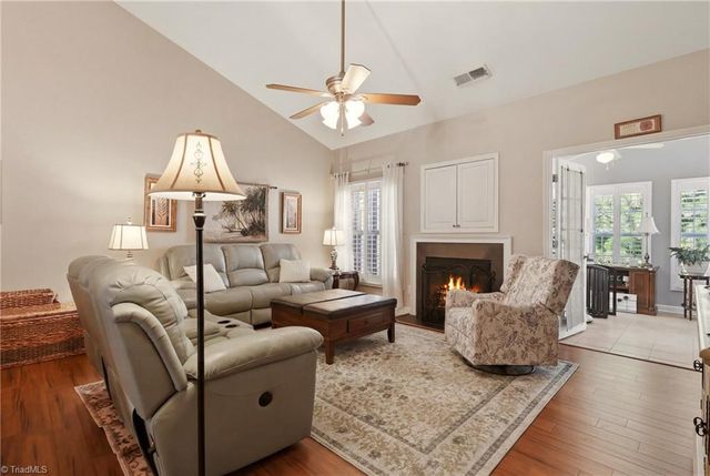 400 Dornoch Drive, Winston-salem, NC 27107
