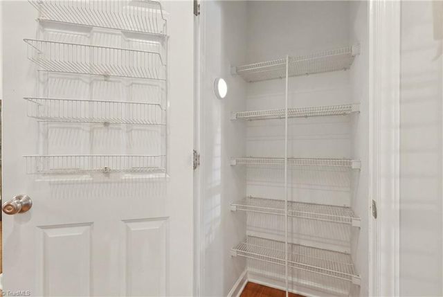 400 Dornoch Drive, Winston-salem, NC 27107