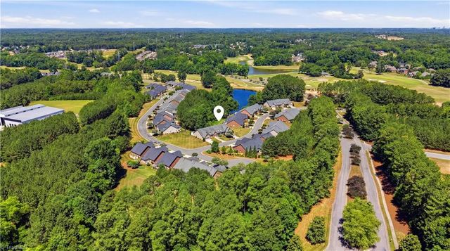 400 Dornoch Drive, Winston-salem, NC 27107