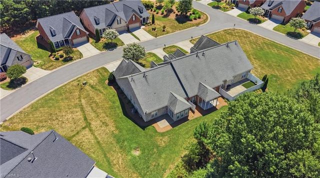 400 Dornoch Drive, Winston-salem, NC 27107