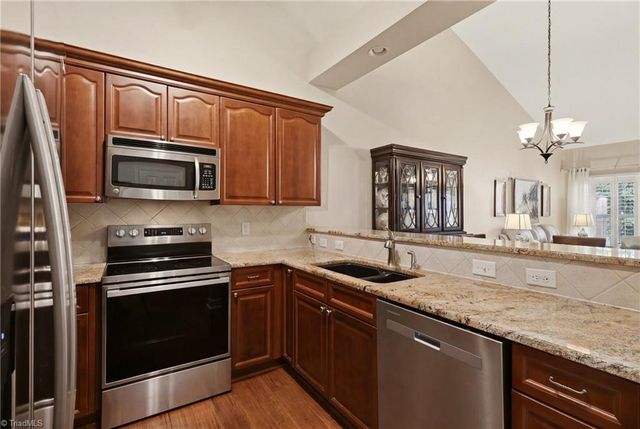 400 Dornoch Drive, Winston-salem, NC 27107