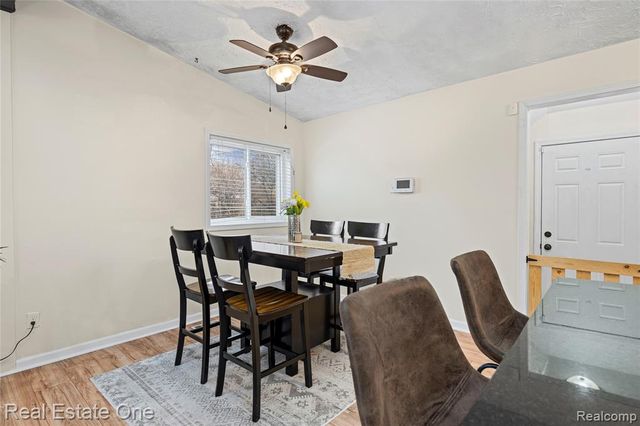 13340 Woodvale Street, Oak Park, MI 48237