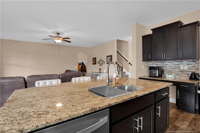 508 Executive Drive, Lillington, NC 27546