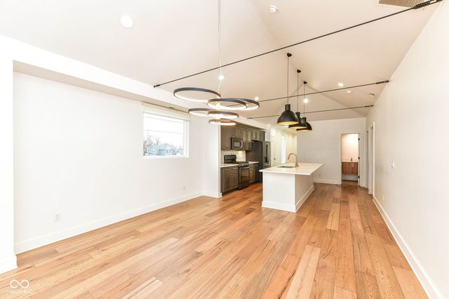 429 E Morris Street, Indianapolis, IN 46225